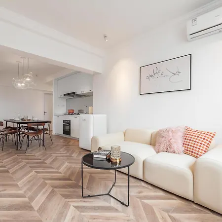 Shanghai Hills&Serendipity Coloured Glaze Family Homestay With 2 Bedrooms Near Line1&2 People Square Exterior photo