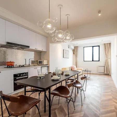 Shanghai Hills&Serendipity Coloured Glaze Family Homestay With 2 Bedrooms Near Line1&2 People Square Exterior photo
